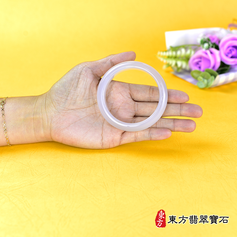 大小紫瑪瑙手鐲（紫帶白色，平口鐲18.5，PC021）。客製化訂做各種紫瑪瑙手鐲★附東方翡翠寶石保證卡
