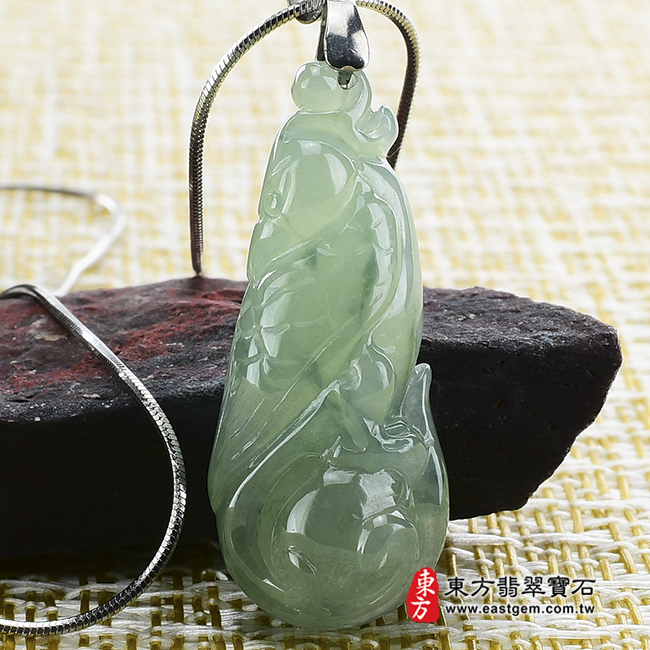翡翠項鍊(玉珮玉墜吊墜)分類商品商品NT元，介紹，商品介紹實圖