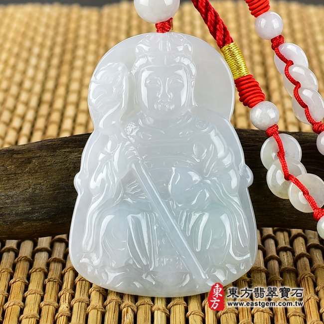 （已出售勿下標，可訂做）翡翠瑤池金母項鍊玉珮（王母娘娘：瑤池金母牌A貨翡翠瑤池金母玉珮、緬甸玉瑤池金母玉墜）。淡綠色糯種瑤池金母，QE027。客製化訂做各種翡翠瑤池金母吊墜玉珮項鍊。★附A貨翡翠雙證書翡翠手鐲、翡翠玉鐲商品