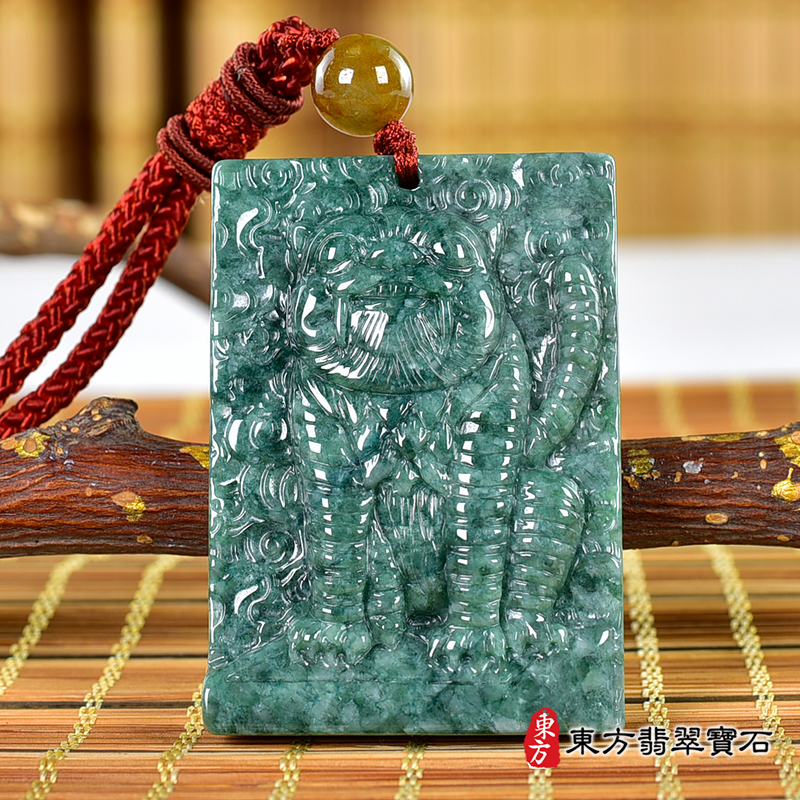 編號：TR129翡翠神明玉珮商品實照