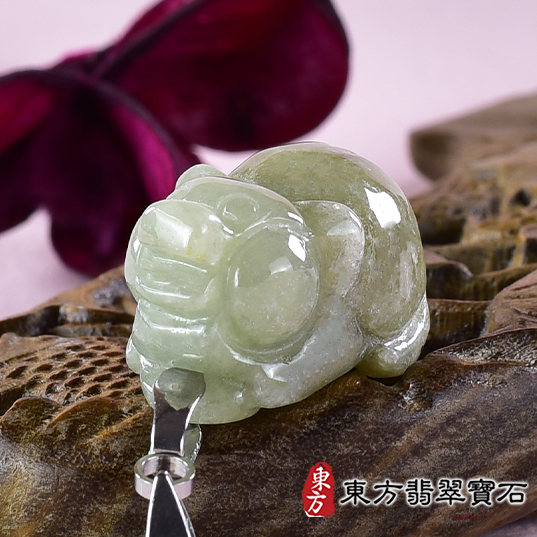 翡翠項鍊(玉珮玉墜吊墜)分類商品商品NT元，介紹，商品介紹實圖