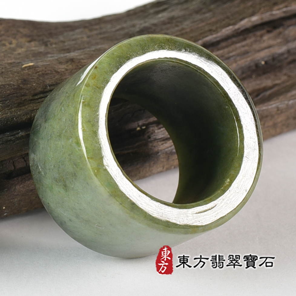 翡翠戒指，玉戒，尾戒類最新商品，編號RNG664實照圖片