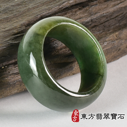 翡翠戒指，玉戒，尾戒商品NT元，介紹，商品介紹實圖