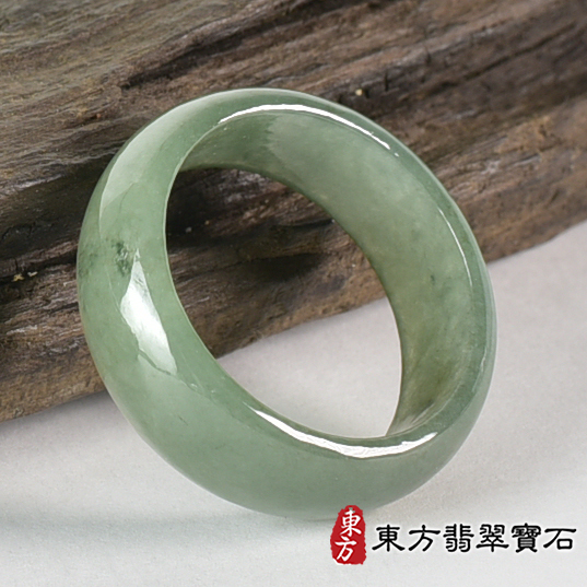 翡翠戒指，玉戒，尾戒商品NT元，介紹，商品介紹實圖