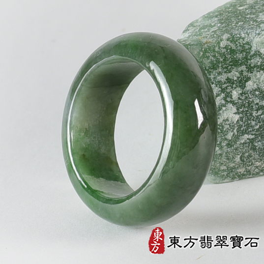 翡翠戒指，玉戒，尾戒商品NT元，介紹，商品介紹實圖