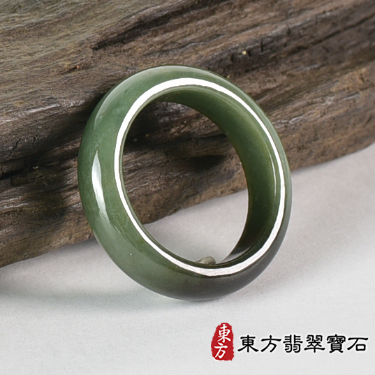 翡翠戒指，玉戒，尾戒商品NT元，介紹，商品介紹實圖