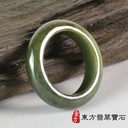 翡翠戒指，玉戒，尾戒商品NT元，介紹，商品介紹實圖