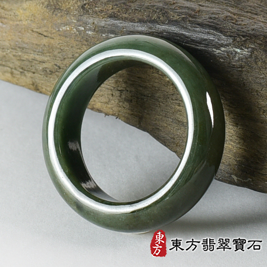 翡翠戒指，玉戒，尾戒商品NT元，介紹，商品介紹實圖