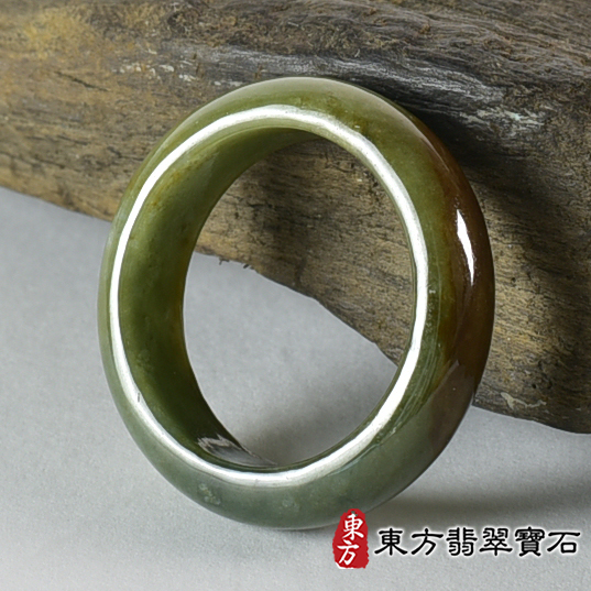 翡翠戒指，玉戒，尾戒商品NT元，介紹，商品介紹實圖