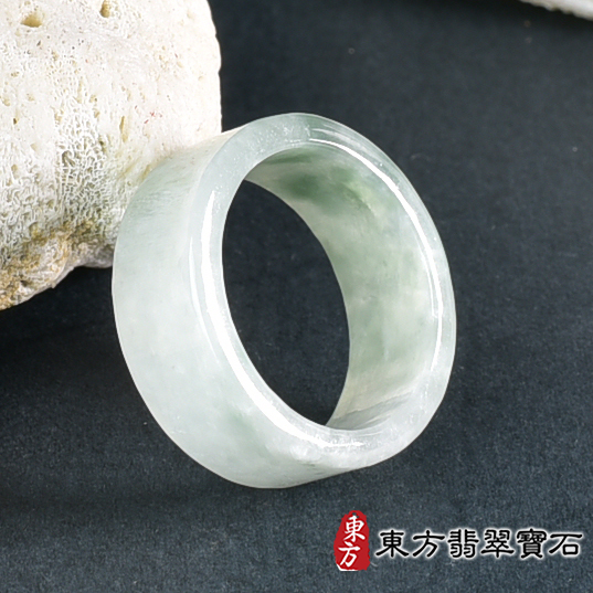 編號：RNG682翡翠戒指，玉戒，尾戒商品實照