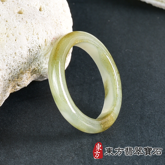 編號：RNG712翡翠戒指，玉戒，尾戒商品實照