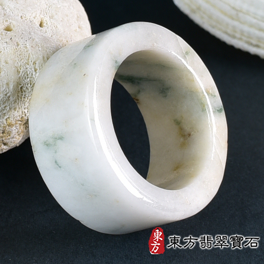 翡翠戒指，玉戒，尾戒類最新商品，編號RNG722實照圖片