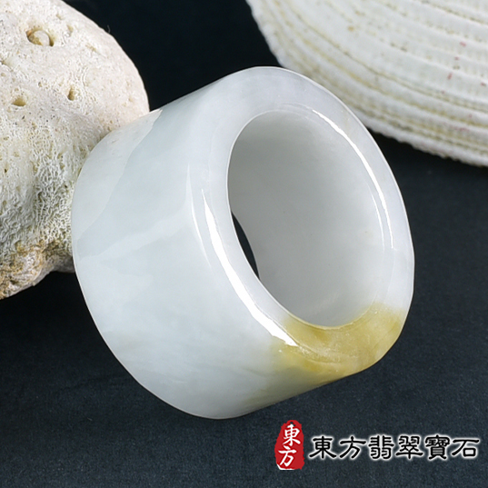 翡翠戒指，玉戒，尾戒類最新商品，編號RNG725實照圖片