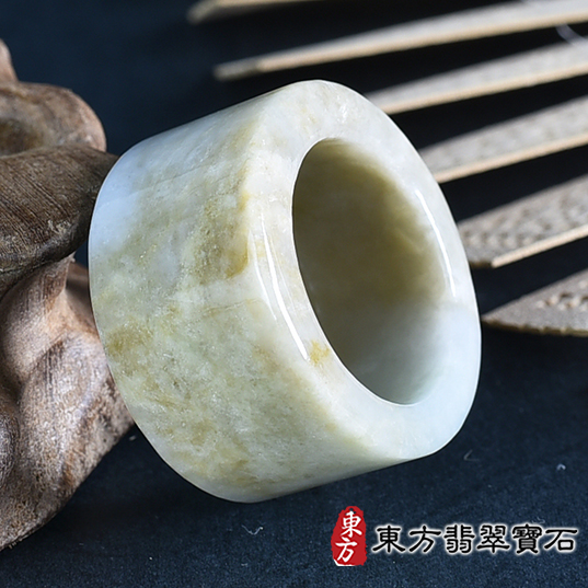 翡翠戒指，玉戒，尾戒類最新商品，編號RNG726實照圖片