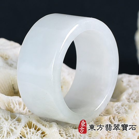 翡翠戒指，玉戒，尾戒類最新商品，編號RNG731實照圖片