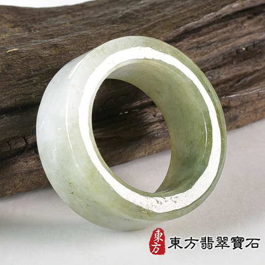 翡翠戒指，玉戒，尾戒商品NT元，介紹，商品介紹實圖