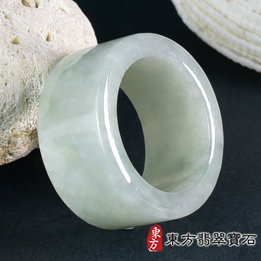 翡翠戒指，玉戒，尾戒商品NT元，介紹，商品介紹實圖