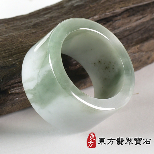 翡翠戒指，玉戒，尾戒商品NT元，介紹，商品介紹實圖