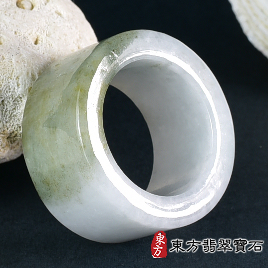 翡翠戒指，玉戒，尾戒商品NT元，介紹，商品介紹實圖