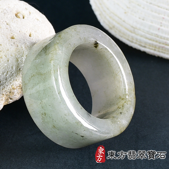 翡翠戒指，玉戒，尾戒商品NT元，介紹，商品介紹實圖