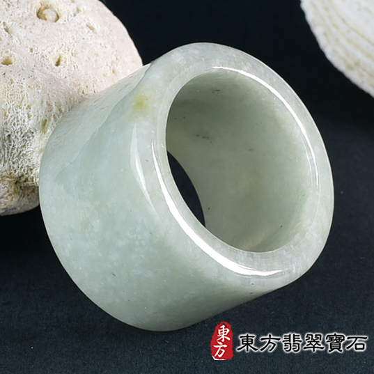 翡翠戒指，玉戒，尾戒商品NT元，介紹，商品介紹實圖