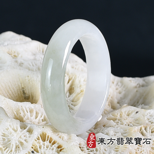 翡翠戒指，玉戒，尾戒商品NT元，介紹，商品介紹實圖