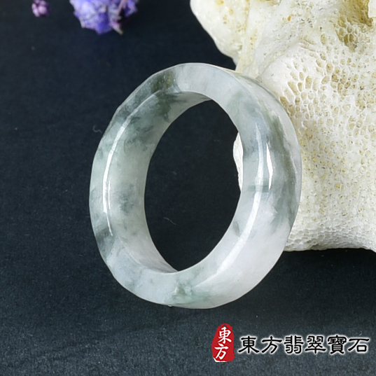翡翠戒指，玉戒，尾戒商品NT元，介紹，商品介紹實圖