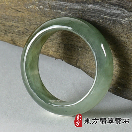 編號：RNG678翡翠戒指，玉戒，尾戒商品實照