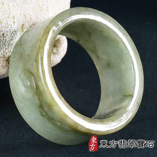 翡翠戒指，玉戒，尾戒商品NT元，介紹，商品介紹實圖