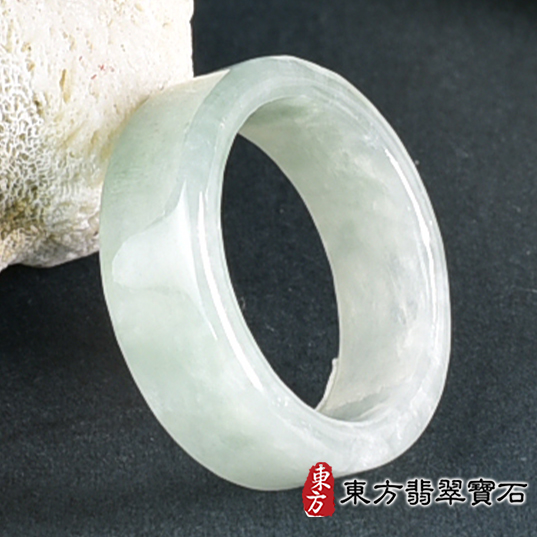 翡翠戒指，玉戒，尾戒商品NT元，介紹，商品介紹實圖