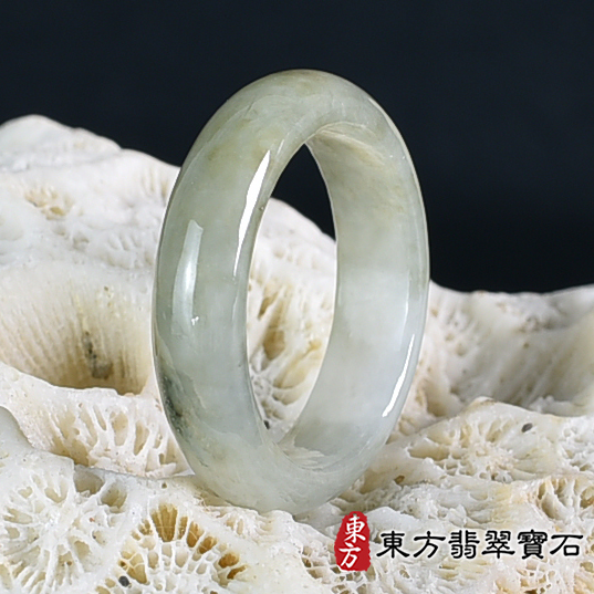 翡翠戒指，玉戒，尾戒商品NT元，介紹，商品介紹實圖