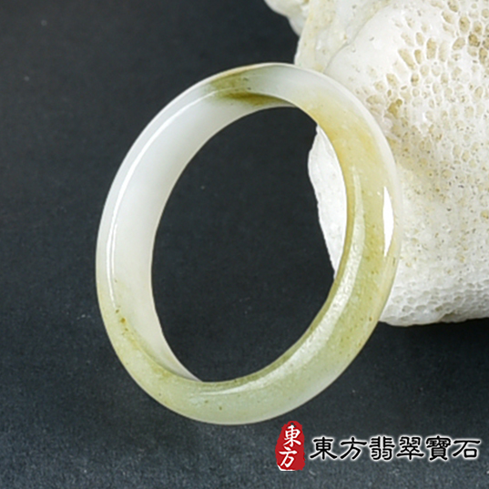 翡翠戒指，玉戒，尾戒商品NT元，介紹，商品介紹實圖
