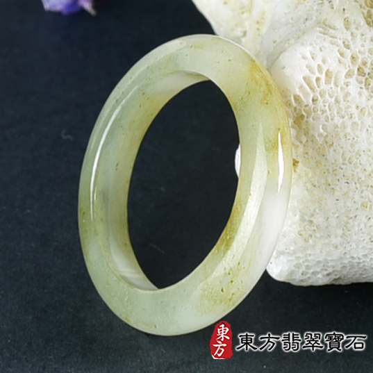 翡翠戒指，玉戒，尾戒商品NT元，介紹，商品介紹實圖