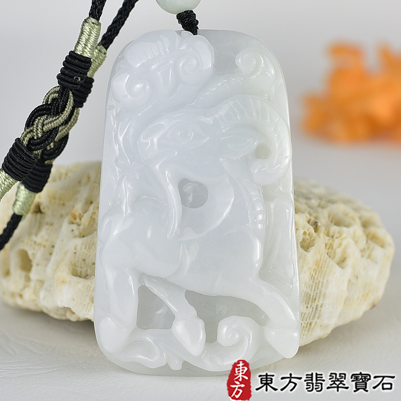 翡翠項鍊(玉珮玉墜吊墜)分類商品類最新商品，編號GO083實照圖片