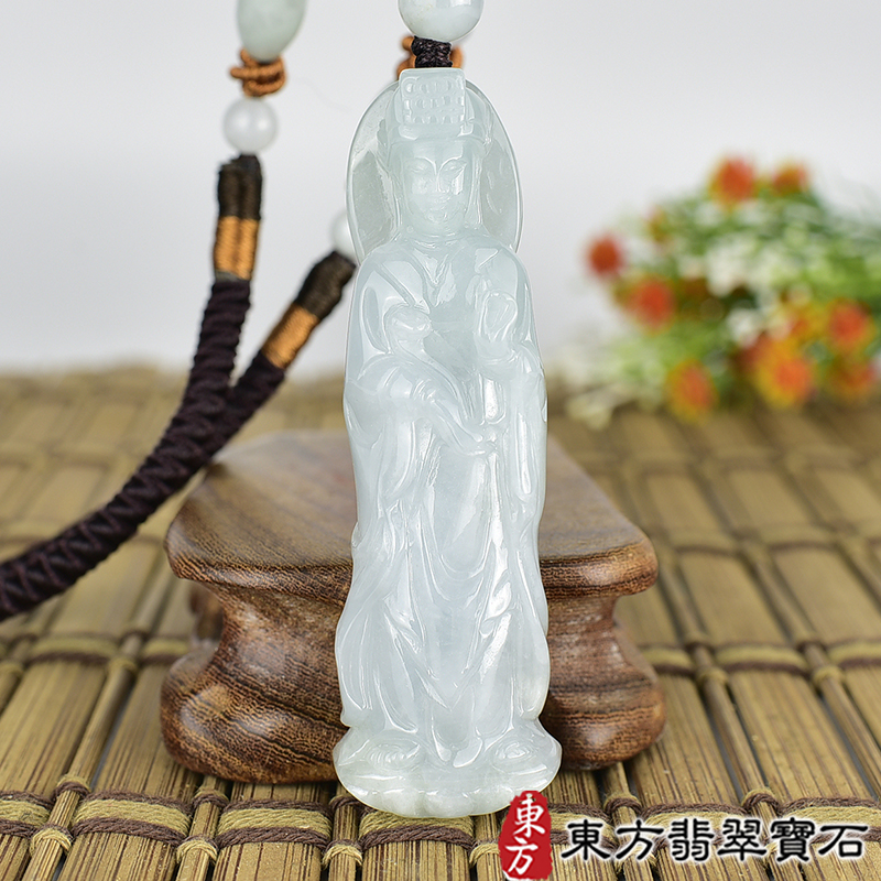 翡翠神明玉珮商品NT元，介紹，商品介紹實圖