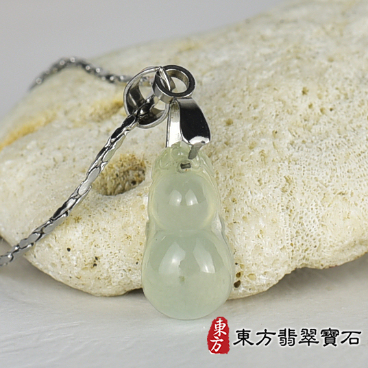 翡翠神明玉珮商品NT元，介紹，商品介紹實圖