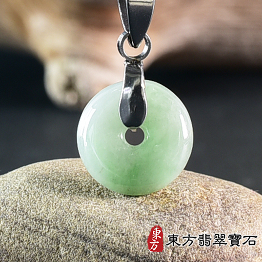 翡翠項鍊(玉珮玉墜吊墜)分類商品商品NT元，介紹，商品介紹實圖