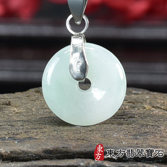 翡翠項鍊(玉珮玉墜吊墜)分類商品商品NT元，介紹，商品介紹實圖