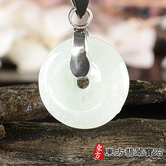 翡翠項鍊(玉珮玉墜吊墜)分類商品商品NT元，介紹，商品介紹實圖