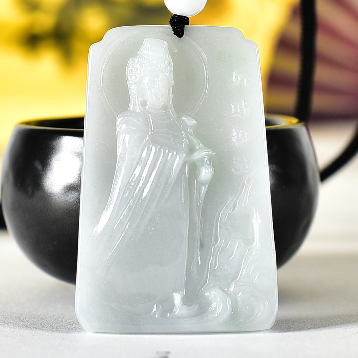 翡翠神明玉珮商品NT元，介紹，商品介紹實圖