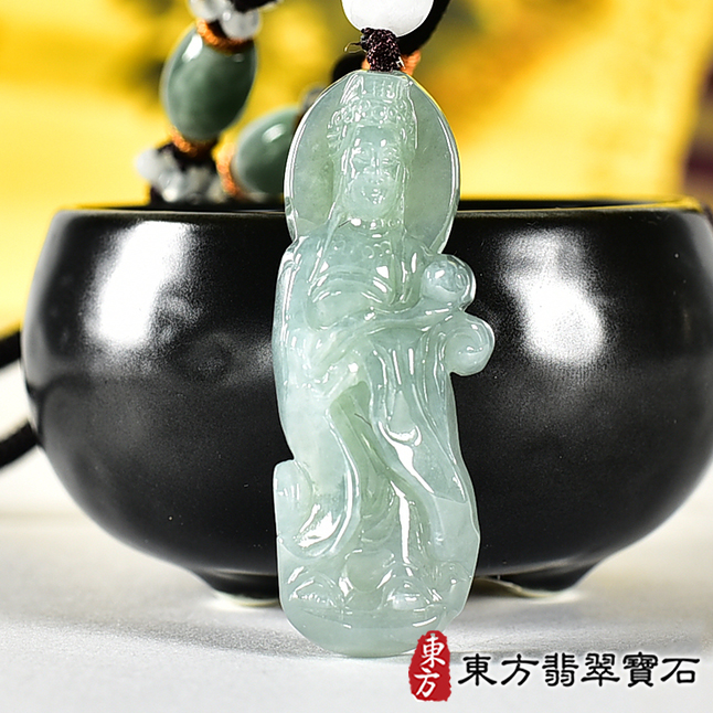 翡翠神明玉珮商品NT元，介紹，商品介紹實圖