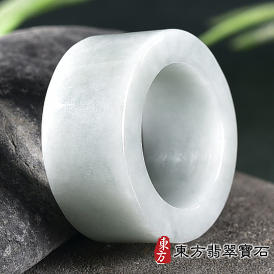 翡翠戒指，玉戒，尾戒商品NT元，介紹，商品介紹實圖