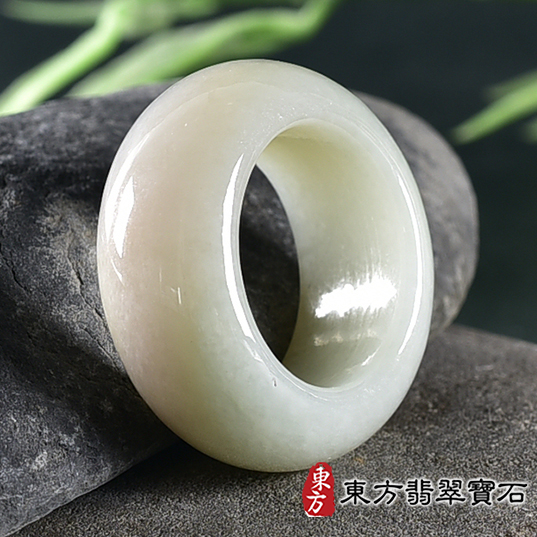 翡翠戒指，玉戒，尾戒商品NT元，介紹，商品介紹實圖