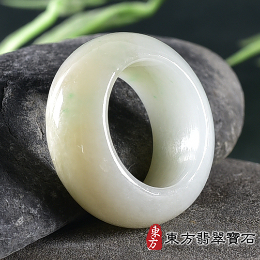 翡翠戒指，玉戒，尾戒商品NT元，介紹，商品介紹實圖