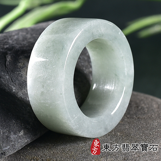 翡翠戒指，玉戒，尾戒商品NT元，介紹，商品介紹實圖