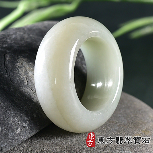 翡翠戒指，玉戒，尾戒商品NT元，介紹，商品介紹實圖