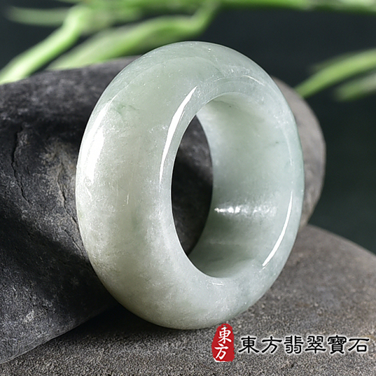 翡翠戒指，玉戒，尾戒商品NT元，介紹，商品介紹實圖