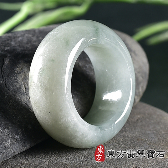 翡翠戒指，玉戒，尾戒商品NT元，介紹，商品介紹實圖