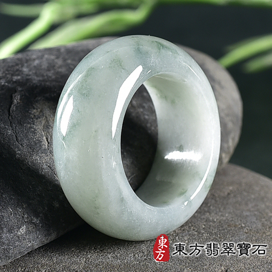 翡翠戒指，玉戒，尾戒商品NT元，介紹，商品介紹實圖