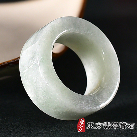 翡翠戒指，玉戒，尾戒商品NT元，介紹，商品介紹實圖